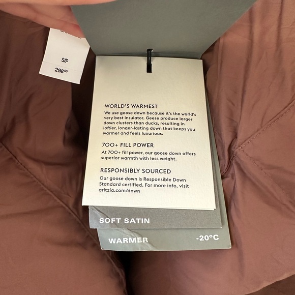 Aritzia Babaton The Duvet Puffer Mid in Chocolate - Picture 10 of 17